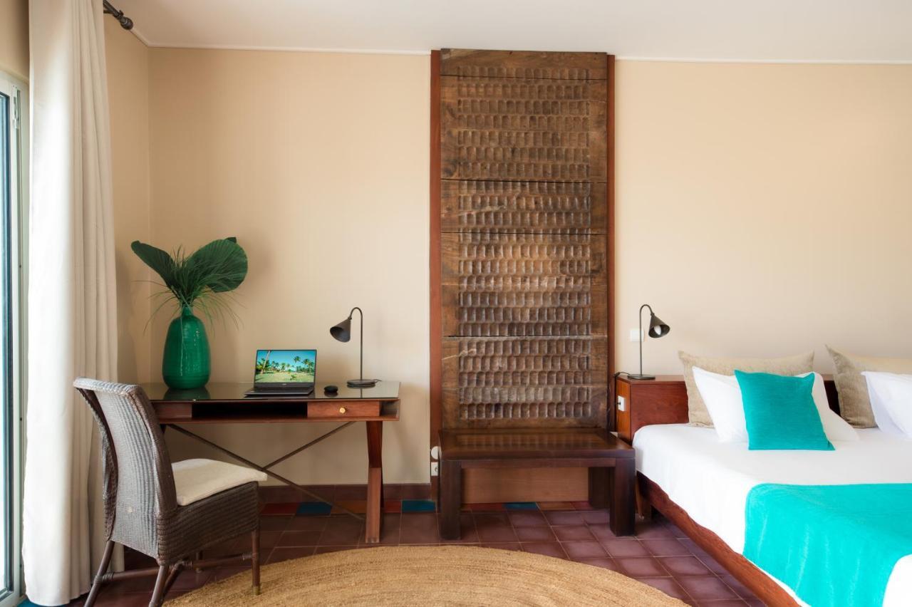 Suites Anagani Le Francois Exterior photo